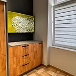 Zarzewska Deluxe - Parking Gratis, Konsola Xbox, Tv 65
