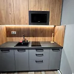 Zarzewska Deluxe - Parking Gratis, Konsola Xbox, Tv 65