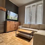 Apartment Zarzewska Deluxe - Parking Gratis, Konsola Xbox, Tv 65