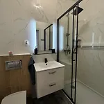 Apartment Zarzewska Deluxe - Parking Gratis, Konsola Xbox, Tv 65