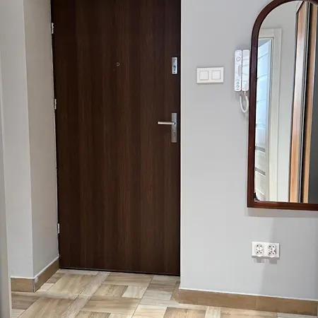 Zarzewska Deluxe - Parking Gratis, Konsola Xbox, Tv 65