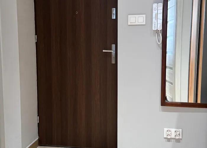 Zarzewska Deluxe - Parking Gratis, Konsola Xbox, Tv 65